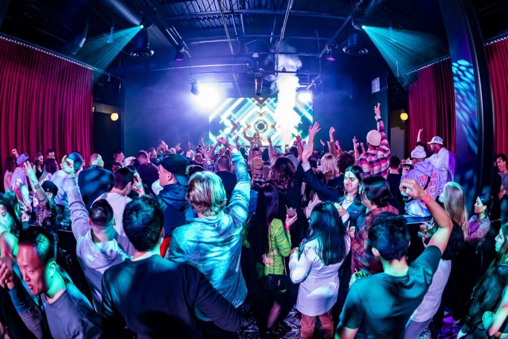 Night Clubs for People Over Thirty